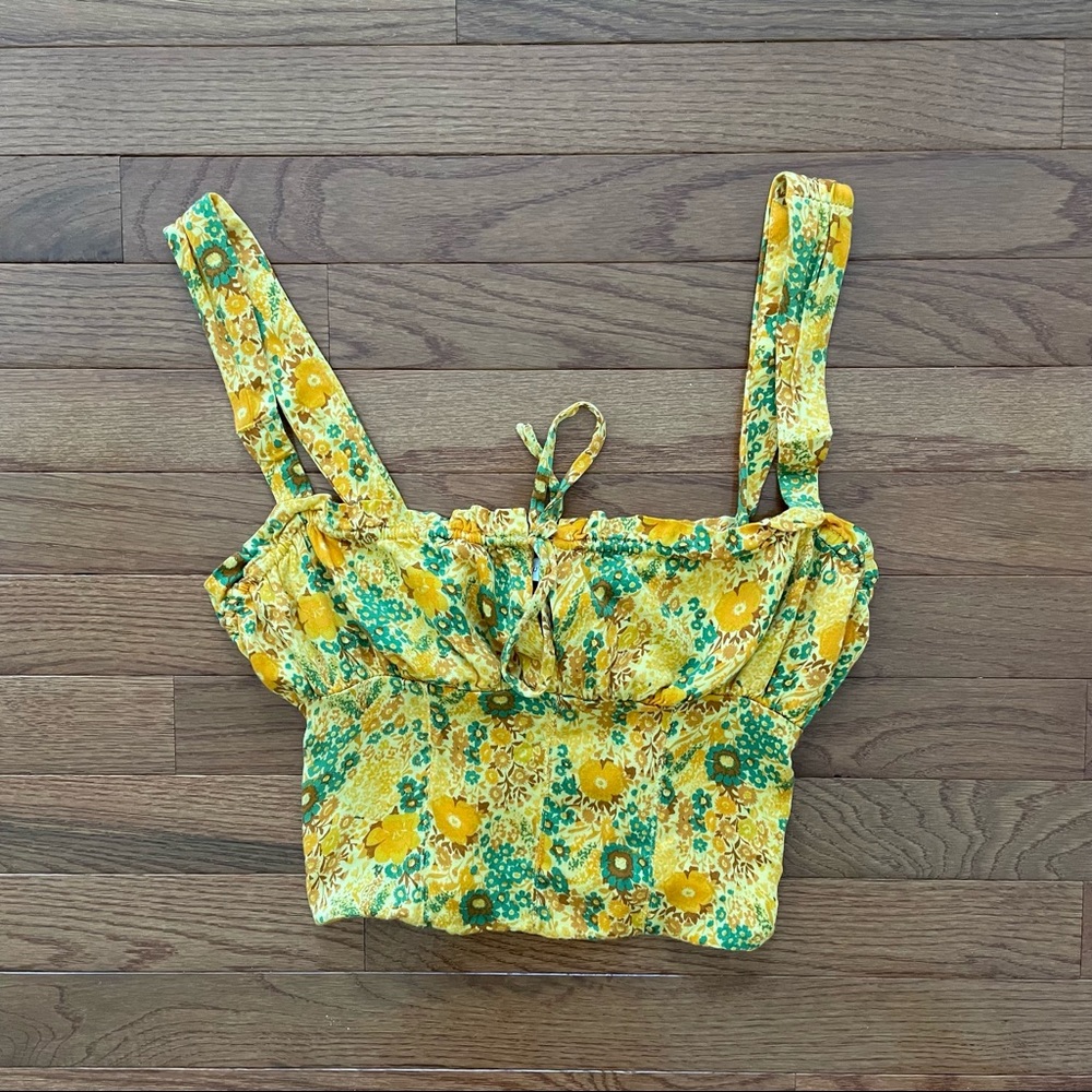 URBAN OUTFITTERS cropped yellow cami top